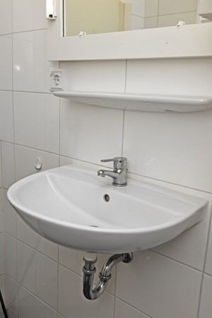 Medium property photo - Elise van Calcarstraat 9, 2522 MA Den Haag
